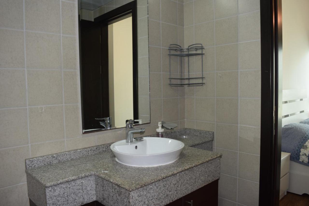 1br Apartment, Stunning Marina View, 5 Min Walk To Jbr Beach, 30 Sec Walk To Tram And Bus Stations Appartement *